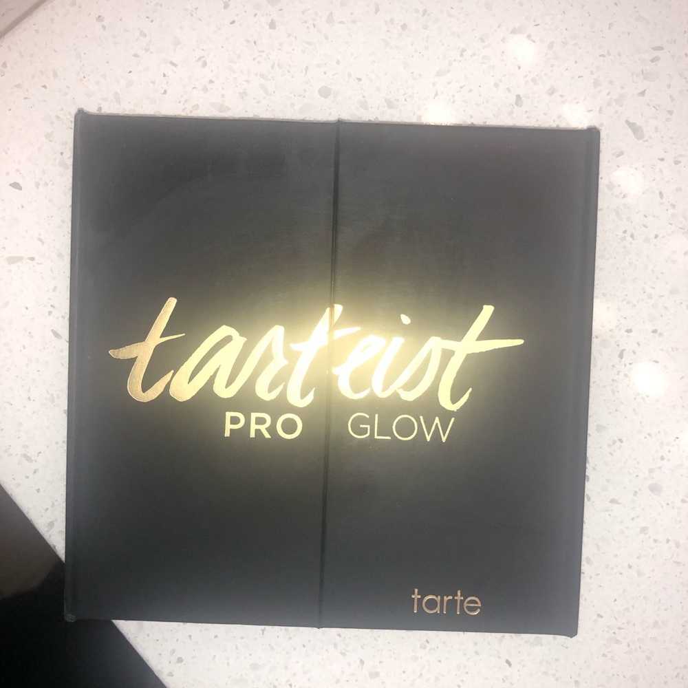 Tarte PRO GLOW